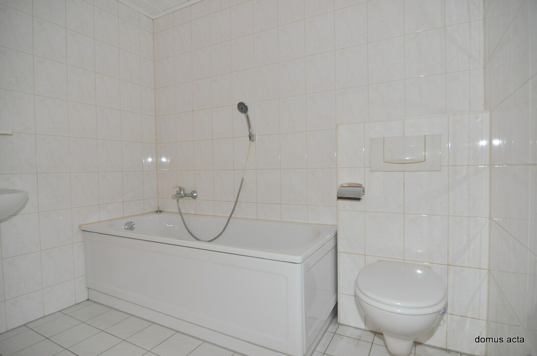 **Gemütliche 3-Zimmer Erdgeschosswohnung in kleiner Wohngemeinschaft + Südterrasse** - Foto 1