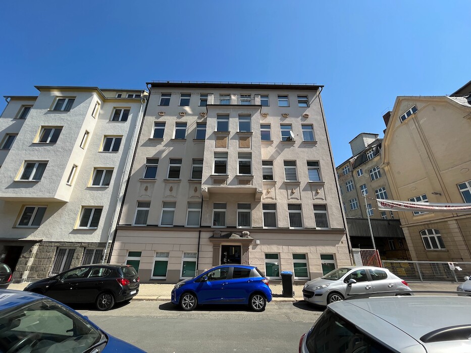 *Schöne, helle 1-Zimmer Wohnung* 3. OG in Plauen - Photo 1