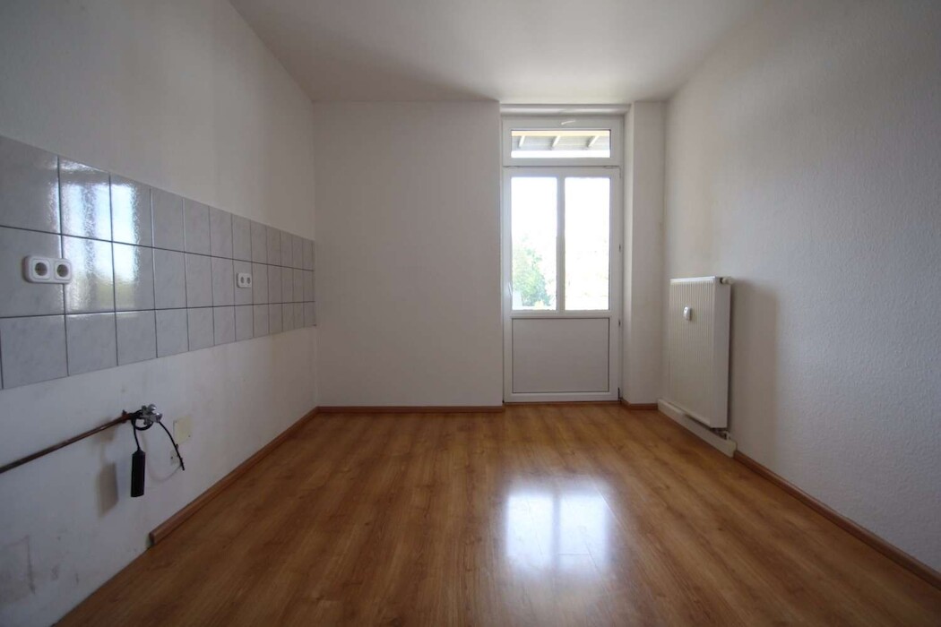 **Falkenstein - Zentrumsnah wohnen – 3-Zimmer-Wohnung im Erdgeschoss mit Balkon** - Foto 2
