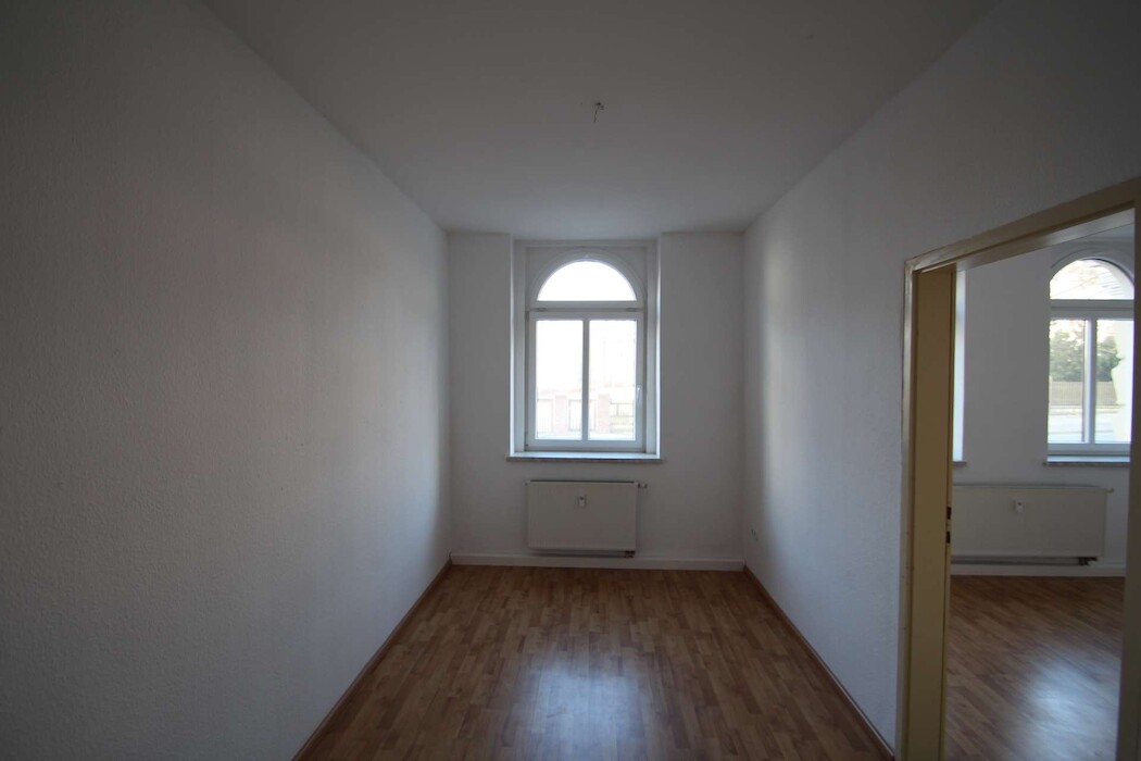 **Falkenstein - Zentrumsnah wohnen – 3-Zimmer-Wohnung im Erdgeschoss mit Balkon** - Foto 1